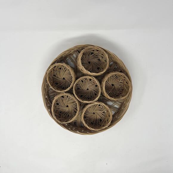 Vintage Beverage Serving Tray Set Woven Wicker Indoor/Outdoor 6 Beverage Holders - Picture 4 of 6